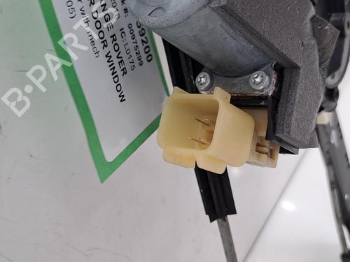 Rear left window mechanism LAND ROVER RANGE ROVER IV (L405) 4.4 SDV8 4x4 | BP27408105C24 
