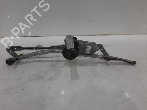 Used Front wiper motor BMW 1 (F40) M 135 i xDrive (306 hp) 26840776