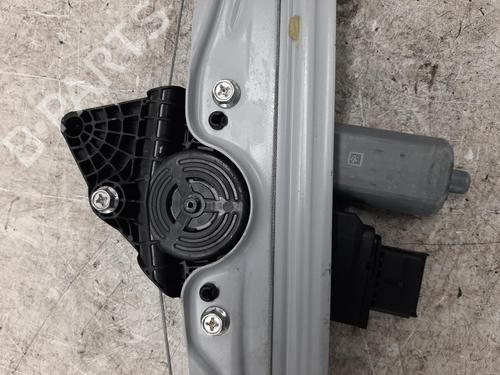 Front left window mechanism VAUXHALL CROSSLAND X / CROSSLAND (P17) 1.2 (75) | BP26847141C22 
