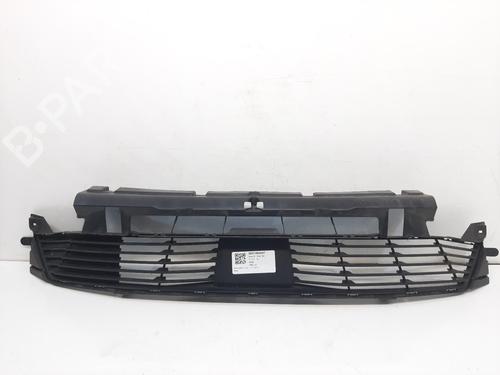 Used Grille PEUGEOT 5008 II (MC_, MJ_, MR_, M4_) 1.5 BlueHDi 130 (MCYHZJ, MCYHZR, MCYHZX) (131 hp) 28100905