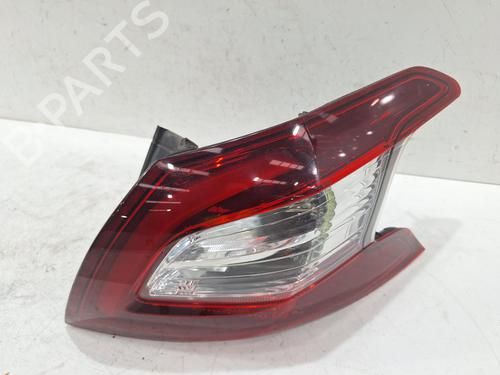Used Right taillight PEUGEOT 308 II (LB_, LP_, LW_, LH_, L3_) 1.6 BlueHDi 120 (120 hp) 32144925