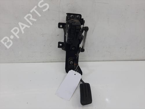 Used Pedal VAUXHALL VIVARO A Bus (X83) 2.0 CDTI (90 hp) 27682841