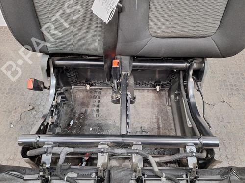 Left front seat RENAULT TRAFIC III Bus (JG_) 2.0 dCi 110 (JGMW) | BP38604385C15 - Image 4