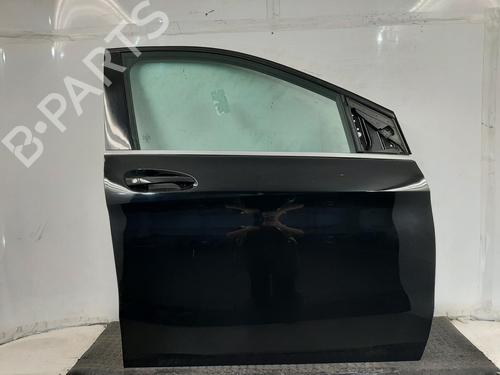 Used Right front door MERCEDES-BENZ B-CLASS Sports Tourer (W246, W242) B 180 CDI / d (246.212) (109 hp) 28723523