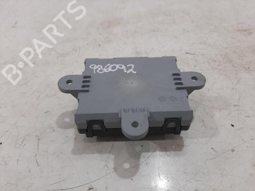 Used Control unit LAND ROVER RANGE ROVER IV (L405) 4.4 SDV8 4x4 (340 hp) 30829005