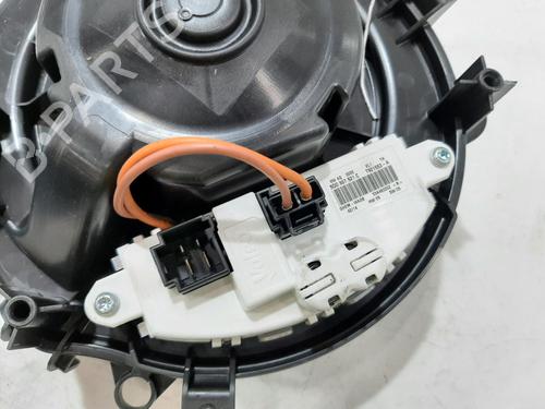 Heater blower motor SEAT LEON ST (5F8) 1.6 TDI | BP32239725M62 