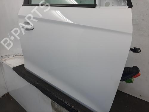 Right front door VAUXHALL CORSA Mk V (F) 1.2 | BP31009616C3