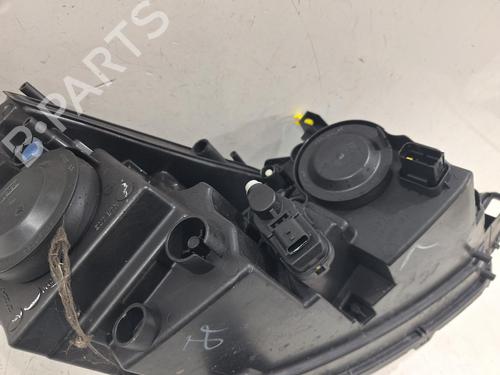 Left headlight PEUGEOT 2008 I (CU_) 1.2 VTi | BP31846810C28