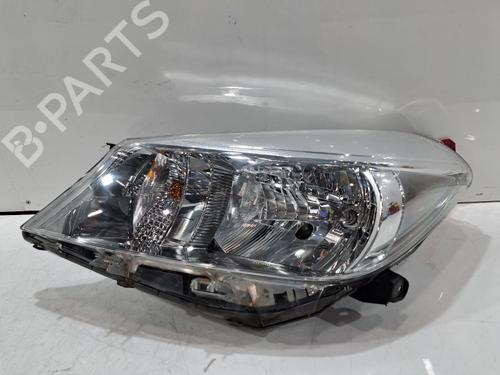 Used Left headlight Left headlight TOYOTA YARIS (_P13_) 1.3 (NSP130_, NSP130) (99 hp) 40455496 40455496