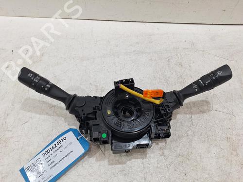 Interruttore TOYOTA AURIS (_E18_) 1.4 D-4D (NDE180_, NDE180R) (90 hp) 32064233