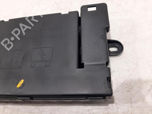 Fuse box LAND ROVER RANGE ROVER IV (L405) 4.4 SDV8 4x4 | BP29883071E1 