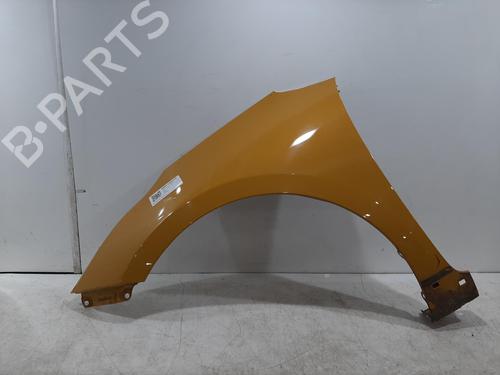 Used Left front fenders Left front fenders 37072477 37072477