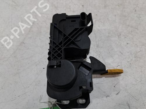 hood-lock-mercedes-benz-a-class-w176-2012-2013-2014-2015-2016-2017-2018-32041149 main image