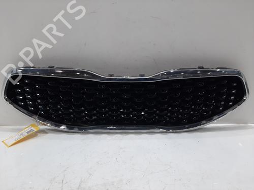 Used Grille KIA VENGA (YN) 1.6 CRDi 115 (116 hp) 28379415
