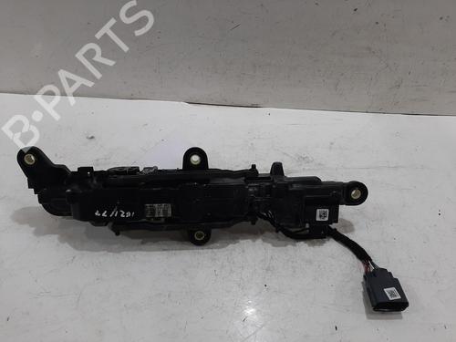 Exterior handle JAGUAR I-PACE (X590) EV400 AWD | BP32214880C122