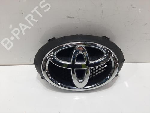 grill-toyota-aygo-_b4_-2014-36661962 main image