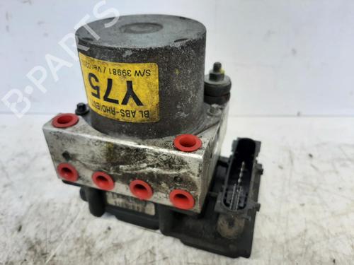 Used ABS pump KIA SORENTO I (JC) 2.5 CRDi (170 hp) 26754870