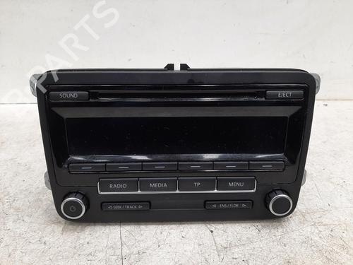 Used Radio VW POLO V (6R1, 6C1) 1.4 (6R1) (85 hp) 26852732
