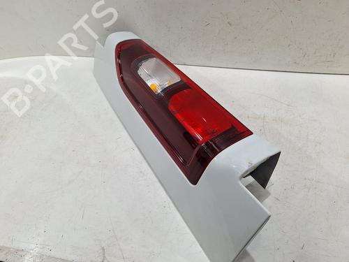 Feu arrière gauche RENAULT TRAFIC III Van (FG_) 1.6 dCi 120 (FGMB, FGMC) (120 hp) 31879427
