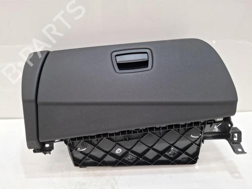 Used Glove box Glove box 39070362 39070362