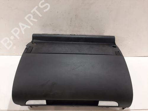 Used Glove box AUDI A3 Sportback (8PA) 2.0 TDI 16V (140 hp) 30756433