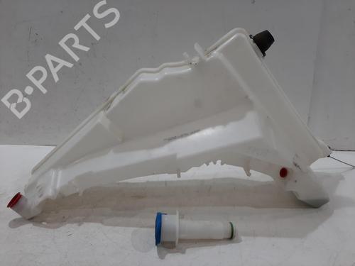 Used Windscreen washer tank LAND ROVER RANGE ROVER IV (L405) 4.4 SDV8 4x4 (340 hp) 30095033