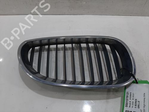 Used Grille BMW 5 Touring (E61) 520 d (163 hp) 30735558