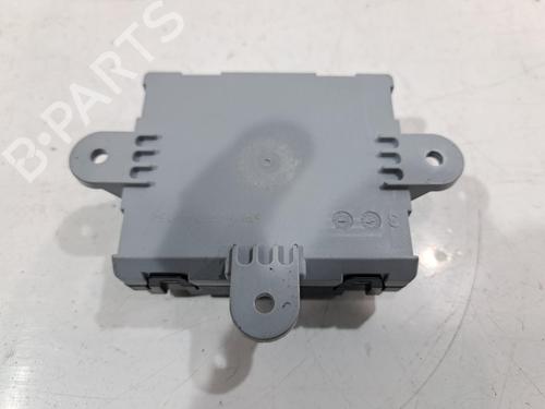 Used Control unit JAGUAR I-PACE (X590) EV400 AWD (400 hp) 31879145