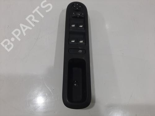 Switch PEUGEOT 5008 (0U_, 0E_) 1.6 BlueHDi 120 | BP30789659I30