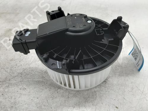 Used Heater blower motor HONDA JAZZ IV (GK_) 1.3 (102 hp) 26785311