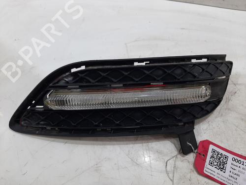Gitter für Gitter MERCEDES-BENZ B-CLASS Sports Tourer (W246, W242) B 180 CDI (246.200) (109 hp) 37539739 37539739