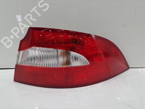 Used Right taillight Right taillight SKODA SUPERB II (3T4) 1.6 TDI (105 hp) 40455646 40455646
