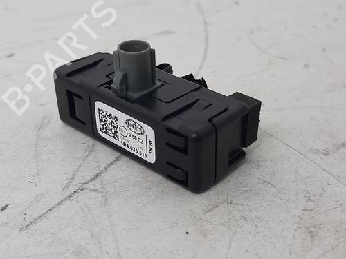 Antenne/Base AUDI A3 Limousine (8YS, 8YM) S3 TFSI quattro (310 hp) 26751848