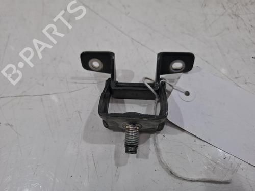 hingedoor-check-strap-kia-stonic-yb-2017-39433049 main image