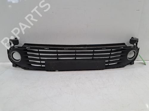 Used Grille RENAULT CLIO IV (BH_) 1.5 dCi 90 (90 hp) 29988556