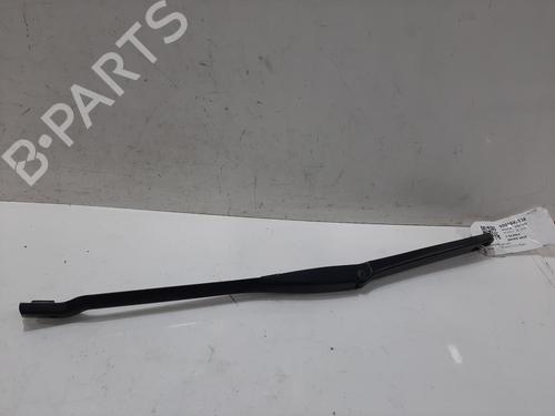 Used Front windshield wiper arm Front windshield wiper arm 32682806 32682806