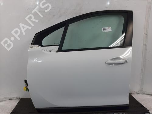Dør venstre fortil PEUGEOT 2008 I (CU_) 1.2 VTi (82 hp) 31685465