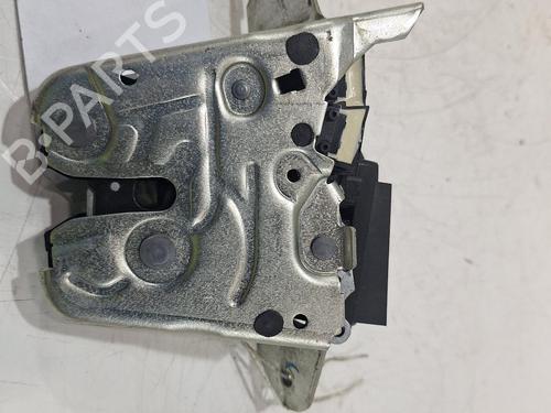 Used Tailgate lock MERCEDES-BENZ GLA-CLASS (X156) GLA 250 4-matic (156.946) (211 hp) 32409461