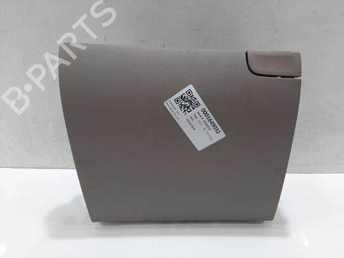 Handskerum SKODA YETI (5L) 2.0 TDI (110 hp) 32529173