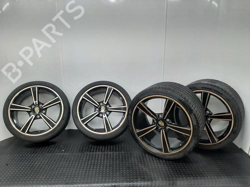 Used Rim PORSCHE 911 (992) 3.0 Carrera 4 S (992420) (450 hp) 26870270