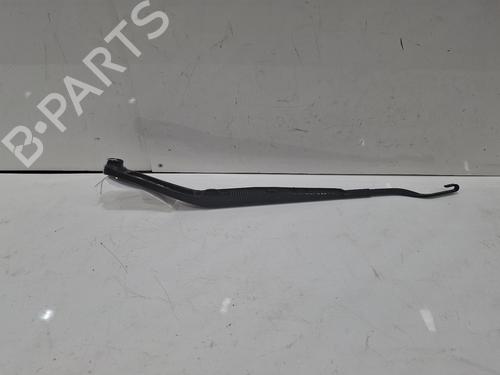 Used Front windshield wiper arm Front windshield wiper arm HYUNDAI KONA (SX2) GDi Hybrid (141 hp) 39888888 39888888