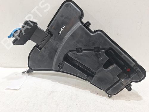 Windscreen washer tank BMW 5 (G30, F90) 530 e Plug-in Hybrid | BP32380898C113