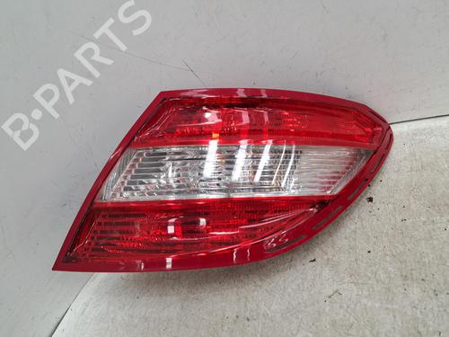 Used Right taillight MERCEDES-BENZ C-CLASS (W204) C 180 CGI (204.049) (156 hp) 26867859