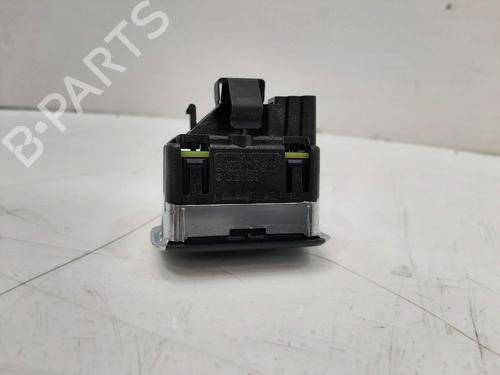 Left front window switch MERCEDES-BENZ CLA Coupe (C117) CLA 180 (117.342) | BP36890743I27 - Image 4