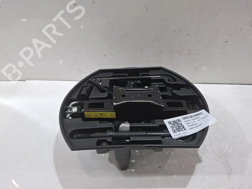 jack-kit-citroen-c4-cactus-2014-38754056 main image