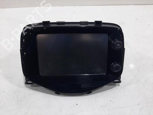 Used Radio Radio 36661810 36661810