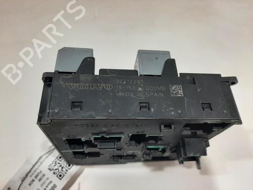 Fuse box VOLVO XC90 II (256) B5 Mild-Hybrid AWD | BP30359905E1
