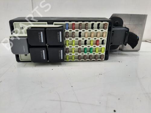Fuse box JAGUAR I-PACE (X590) EV400 AWD | BP36985700E1 - Image 2