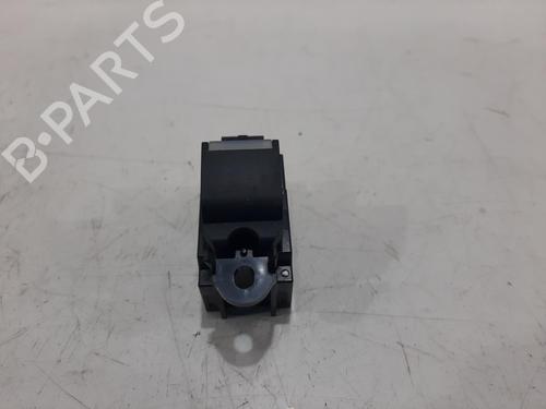 other-jaguar-i-pace-x590-2018-33336128 main image
