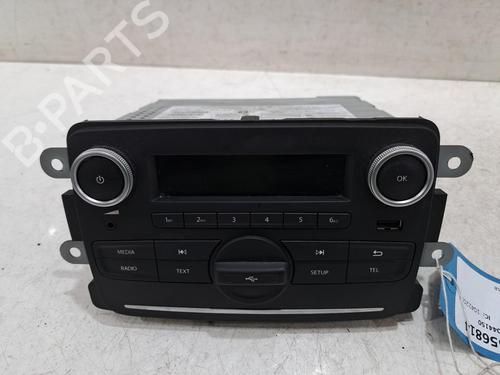 Used Radio DACIA SANDERO II 1.0 SCe 75 (B8JC, B8JD, B8NC) (73 hp) 32976896